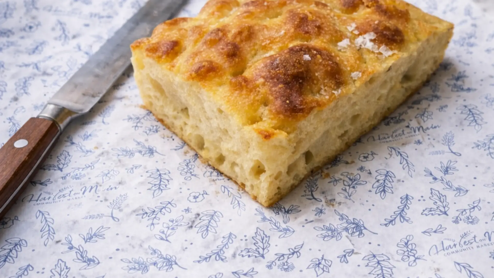 Harvest on Main signature pattern