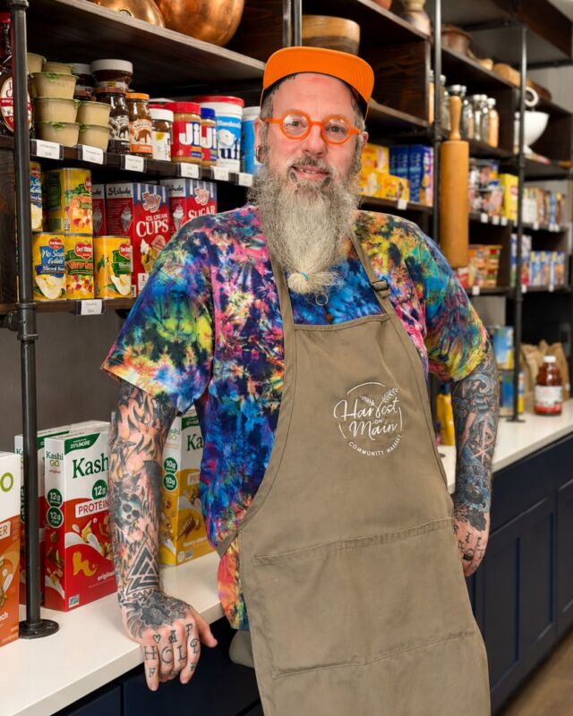 Meet Matt Jackowiak, Harvest on Main’s Market Manager 👋

Before joining our team this summer, Matt spent 17 years leading Whole Foods Market stores in the Chicago area. But what drew him to Harvest on Main wasn’t just another job—it was the opportunity to put his experience toward something bigger.

“That I can apply my years of experience and knowledge to a market that’s so needed is incredible and brings me endless gratitude,” says Matt.

We recently sat down with Matt to talk about his journey to Sharpsburg, his philosophy of “right livelihood,” and what makes Harvest on Main unlike any grocery store he’s led before.

Read our full conversation on the blog—link in bio.