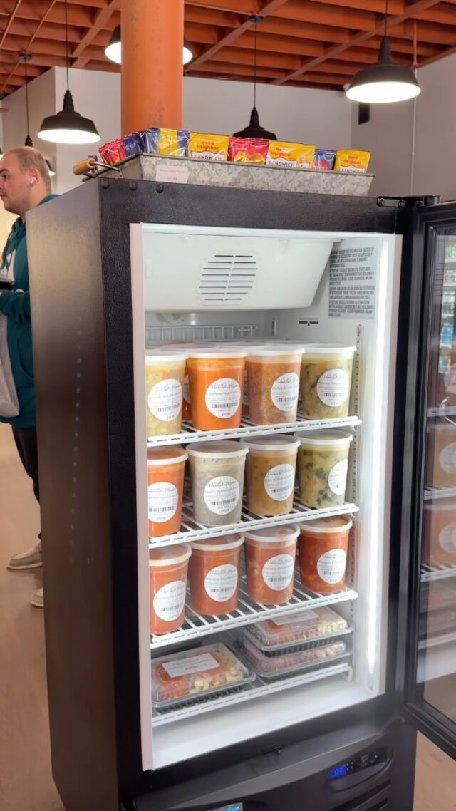 We are LOVING our new freezer! 

Stock up on all of your favorite prepared foods!! 

📍 Harvest on Main Community Market
808 Main Street, Sharpsburg
Monday–Friday | 10 AM–6 PM